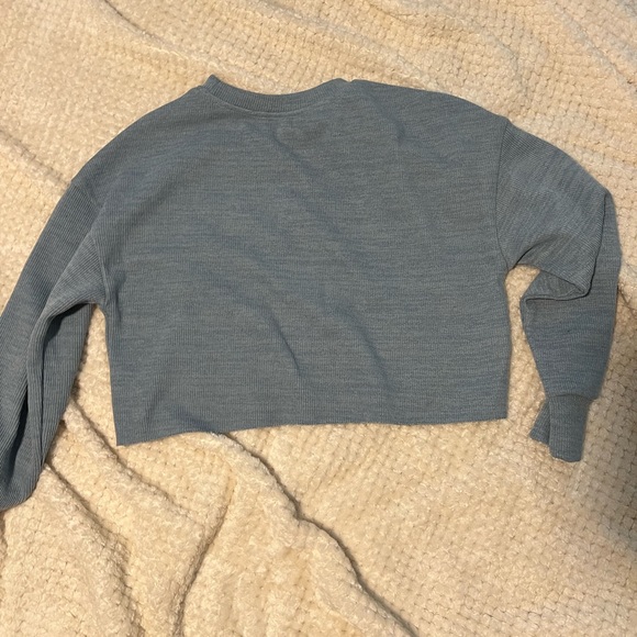 Light Blue Cropped Sweater - Picture 3 of 3